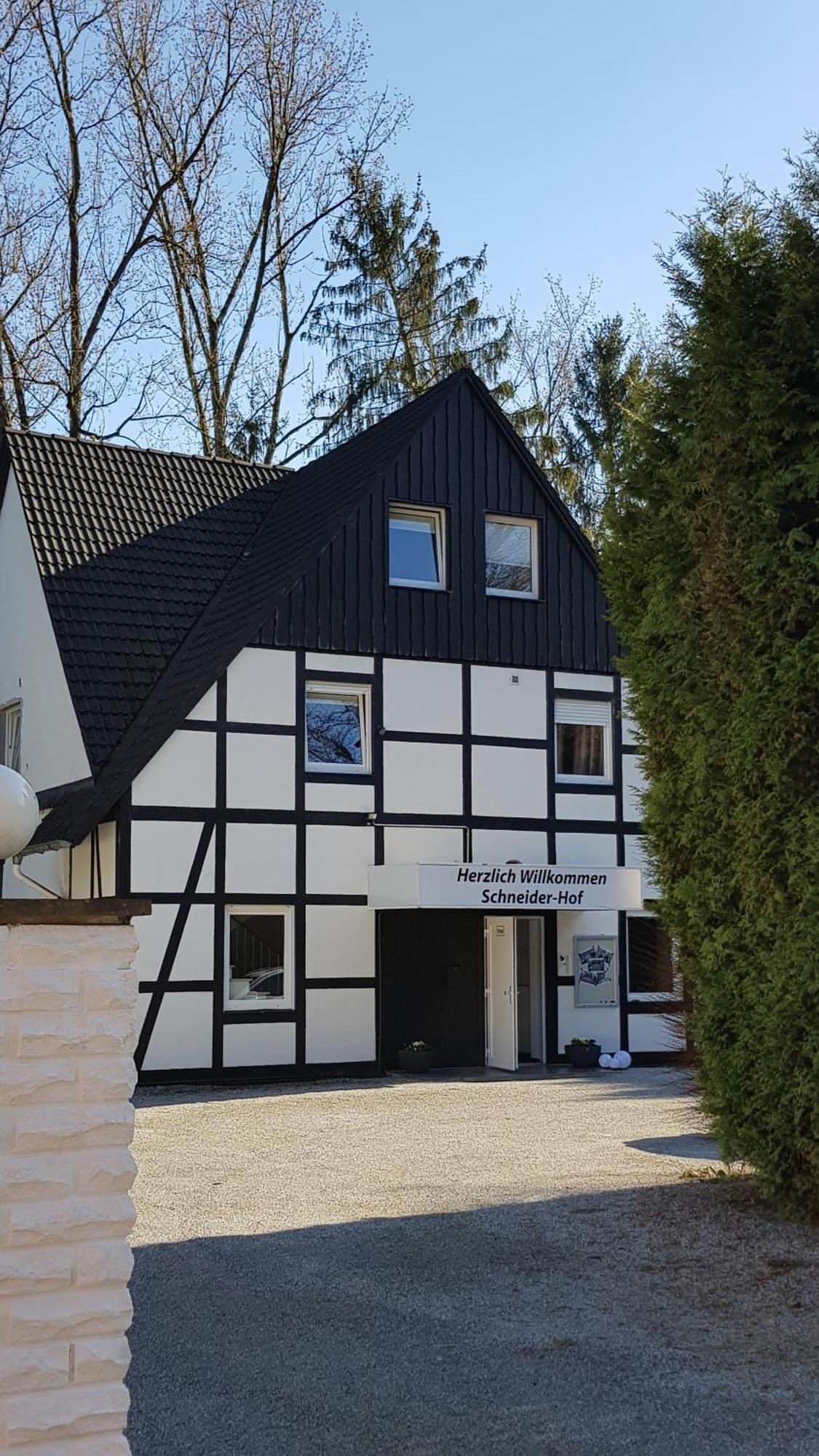 Hotel Schneider-Hof Bad Salzuflen Esterno foto
